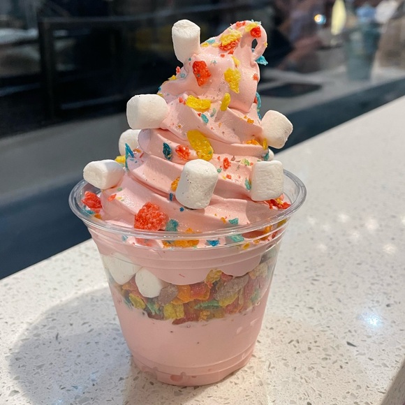 Meet your Posher, Gabrielle - Picture 5 of 11